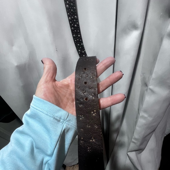 Vintage Style Genuine Leather Studded Belt Boho Western Medallion Buckle - Picture 6 of 8